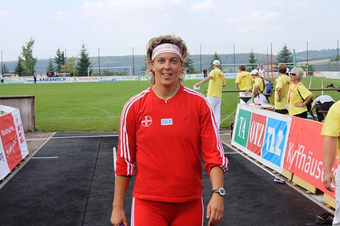 Steffi Nerius auf dem Göldner (Foto: Hans-Jürgen Schmidt) Steffi Nerius auf dem Göldner (Foto: Hans-Jürgen Schmidt)