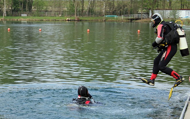 Wasser wärmer als gedacht (Foto: Karl-Heinz Herrmann) Wasser wärmer als gedacht (Foto: Karl-Heinz Herrmann)