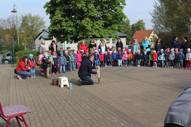 Arche Noah Kitas feierten (Foto: Karl-Heinz Herrmann)