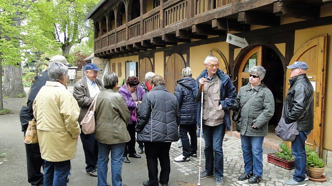 Sehbehinderte und Diabetiker auf gemeinsamer Bus-Tour (Foto: M. Rasch) Sehbehinderte und Diabetiker auf gemeinsamer Bus-Tour (Foto: M. Rasch)