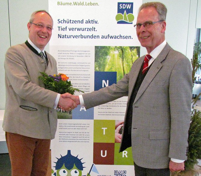 Vorstand der SDW wieder komplett (Foto: SDW Thüringen) Vorstand der SDW wieder komplett (Foto: SDW Thüringen)