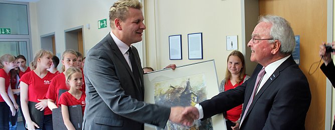 Eintrag in das Ehrenbuch der Stadt Bad Frankenhausen (Foto: Karl-Heinz Herrmann) Eintrag in das Ehrenbuch der Stadt Bad Frankenhausen (Foto: Karl-Heinz Herrmann)