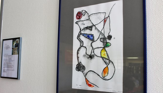 Midissage im Krankenhaus (Foto: Karl-Heinz Herrmann) Midissage im Krankenhaus (Foto: Karl-Heinz Herrmann)