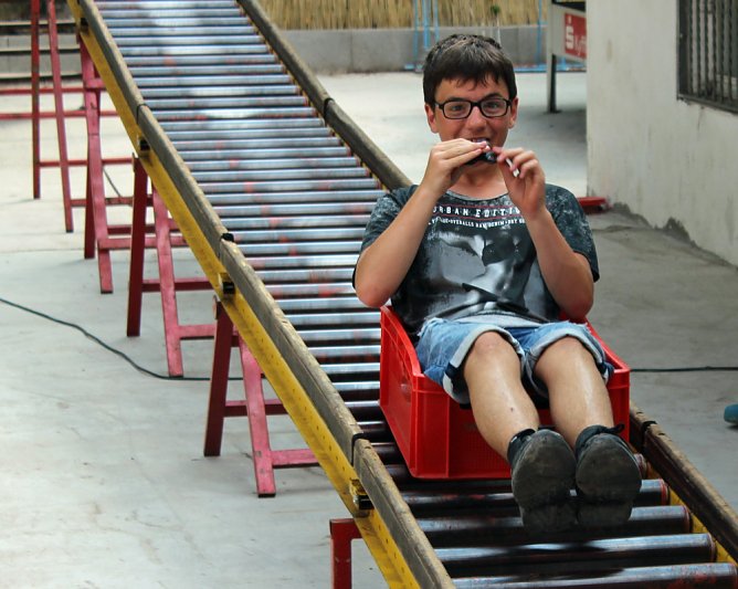 Kindertagsfeier im Just (Foto: Karl-Heinz Herrmann) Kindertagsfeier im Just (Foto: Karl-Heinz Herrmann)