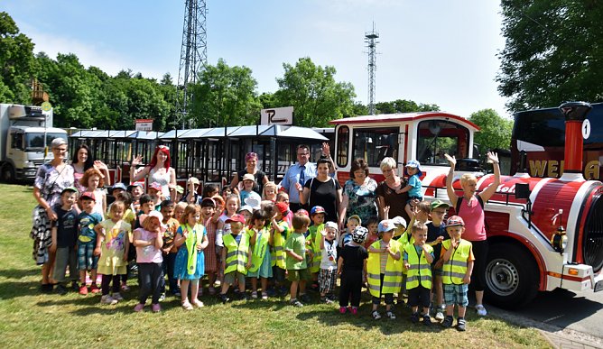 Kindertag hoch 2 in der Flohkiste (Foto: Flohkiste)