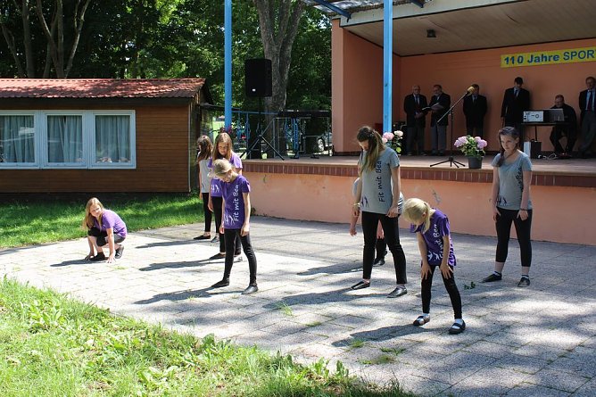 Dorffest geht in die zweite Runde (Foto: Karl-Heinz Herrmann) Dorffest geht in die zweite Runde (Foto: Karl-Heinz Herrmann)