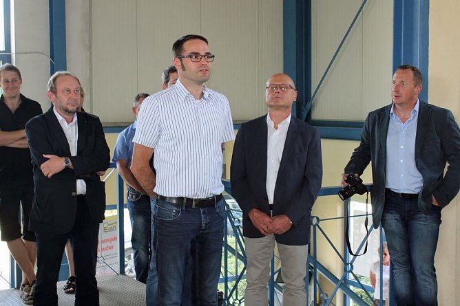 Bergbautechnologen beendeten Ausbildung (Foto: Karl-Heinz Herrmann) Bergbautechnologen beendeten Ausbildung (Foto: Karl-Heinz Herrmann)