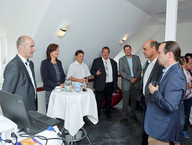 Medizinisches Versorgungszentrum (MVZ) öffnete seine Türen. (Foto: Peter Hansen) Medizinisches Versorgungszentrum (MVZ) öffnete seine Türen. (Foto: Peter Hansen)