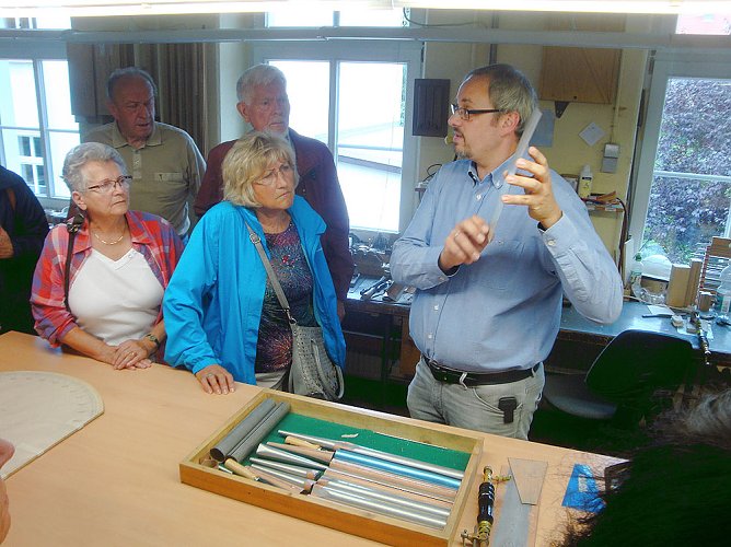 Besuch bei der Eule (Foto: Peter Zimmer) Besuch bei der Eule (Foto: Peter Zimmer)