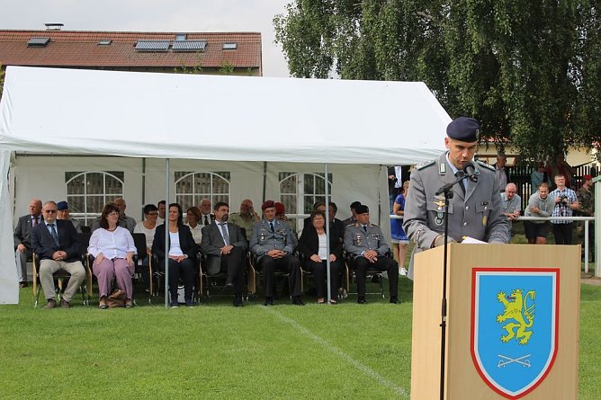 Feierliche Vereidigung in Berka (Foto: Karl-Heinz Herrmann) Feierliche Vereidigung in Berka (Foto: Karl-Heinz Herrmann)