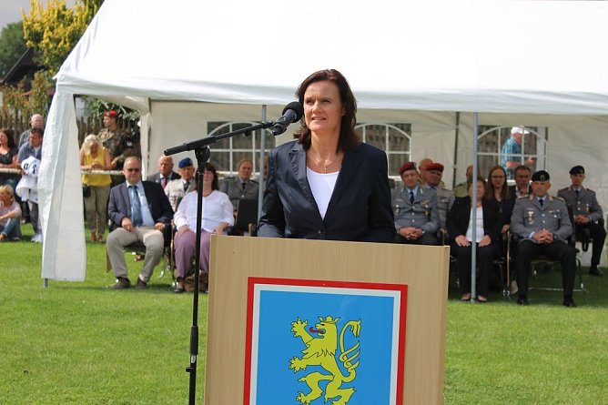 Feierliche Vereidigung in Berka (Foto: Karl-Heinz Herrmann) Feierliche Vereidigung in Berka (Foto: Karl-Heinz Herrmann)