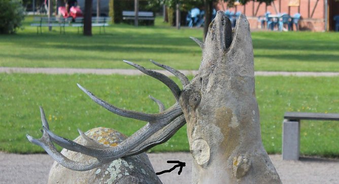 Vandalismus im Schlosspark Ebeleben (Foto: Karl-Heinz Herrmann)