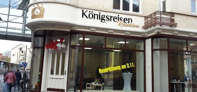 Neueröffnungen von Geschäften (Foto: Karl-Heinz Herrmann) Neueröffnungen von Geschäften (Foto: Karl-Heinz Herrmann)