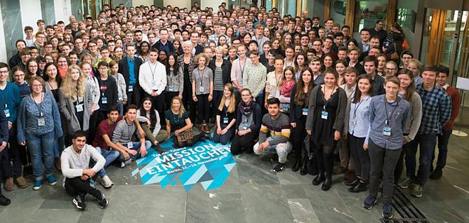 Mission Eintauchen (Foto: R. Hildebrandt Quelle der Fotos und des Video-Beitrags:  https://de-de.facebook.com/tagdertalente, www.facebook.de/tagdertalente, eigene Fotos   )