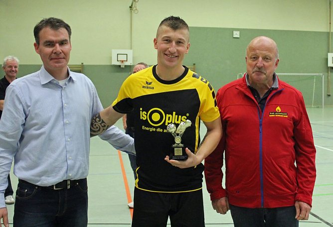 Cup-Verteidiger wurde gefordert (Foto: Karl-Heinz Herrmann)