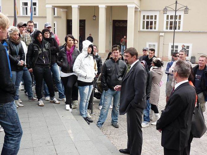 Demo für Atze Schirm (Foto: Karl-Heinz Herrmann) Demo für Atze Schirm (Foto: Karl-Heinz Herrmann)