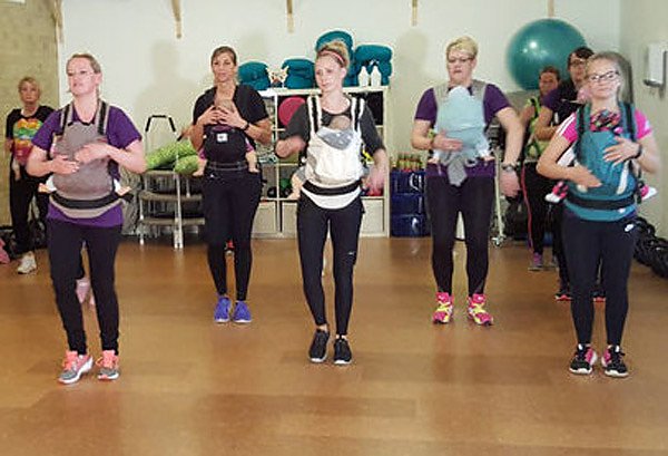 Bauch-Beutel-Po im Haus der Jugend in Sondershausen (Foto: Michaela Völker) Bauch-Beutel-Po im Haus der Jugend in Sondershausen (Foto: Michaela Völker)