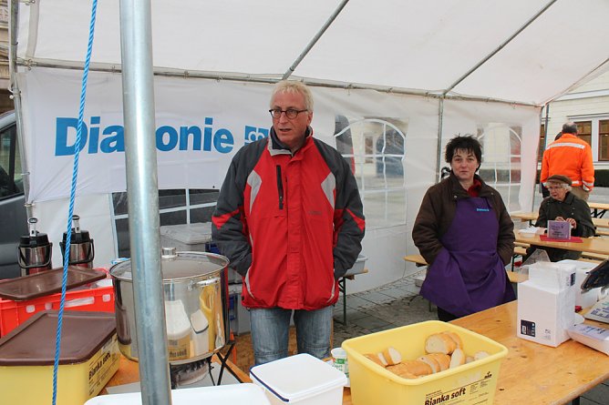 Da km viel zusammen (Foto: Karl-Heinz Herrmann) Da km viel zusammen (Foto: Karl-Heinz Herrmann)