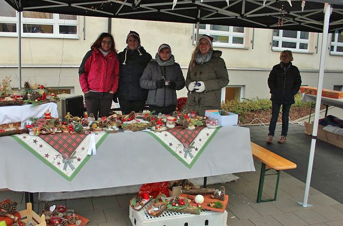 Schulfest an der TGS Oldisleben (Foto: Karl-Heinz Herrmann) Schulfest an der TGS Oldisleben (Foto: Karl-Heinz Herrmann)