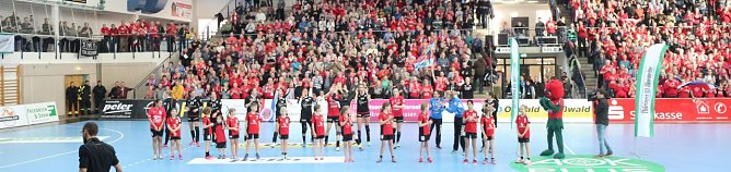 Spitzenspiel THC gegen SG BBM Bietigheim (Foto: Angelo Glashagel) Spitzenspiel THC gegen SG BBM Bietigheim (Foto: Angelo Glashagel)