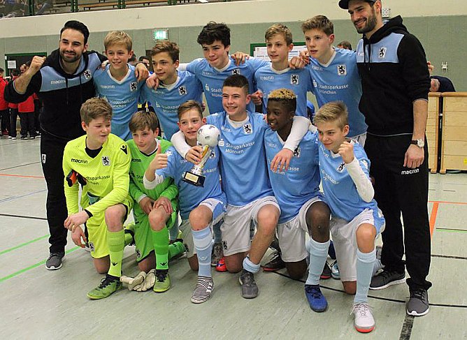 5. Allianz Cup im Fu&szlig;ball nach M&uuml;nchen (Foto: Karl-Heinz Herrmann)