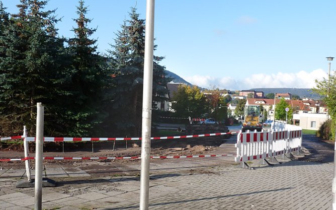 Buaarbeiten Buswendeschleife Östertal (Foto: Karl-Heinz Herrmann) Buaarbeiten Buswendeschleife Östertal (Foto: Karl-Heinz Herrmann)