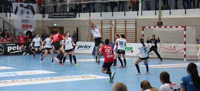 Th&uuml;ringer HC gegen Buducnost Podgorica (Foto: Angelo Glashagel)