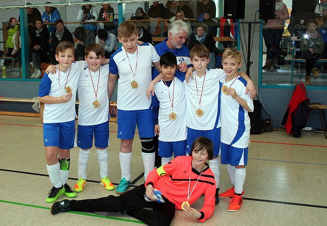 VfB Sangerhausen gewinnt 9. SPOWA-Cup (Foto: Herbert Knischka) VfB Sangerhausen gewinnt 9. SPOWA-Cup (Foto: Herbert Knischka)