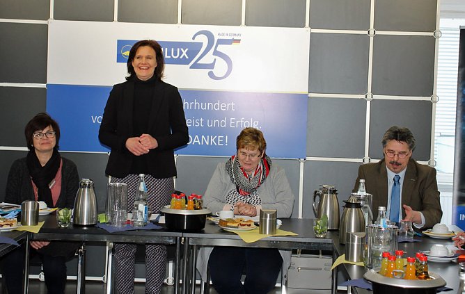 Schülerwettbewerb heute mit den Auszeichnungen (Foto: Karl-Heinz Herrmann) Schülerwettbewerb heute mit den Auszeichnungen (Foto: Karl-Heinz Herrmann)