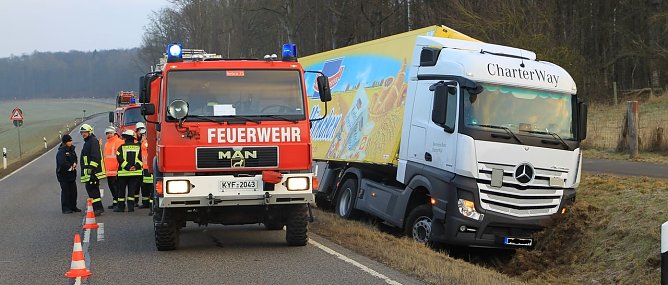In Graben gerutscht (Foto: S. Dietzel)