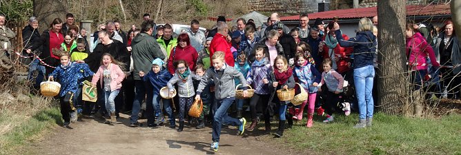 Ostereiersuche in Ro&szlig;leben (Foto: Mehrgenerationenhaus Ro&szlig;leben)
