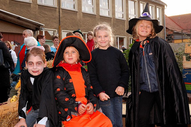 Hexenfest 2009 Udersleben (Foto: Rene` Wicht) Hexenfest 2009 Udersleben (Foto: Rene` Wicht)