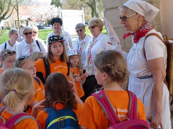 Frauenchor auf Reisen (Foto: Barbara Nestler) Frauenchor auf Reisen (Foto: Barbara Nestler)