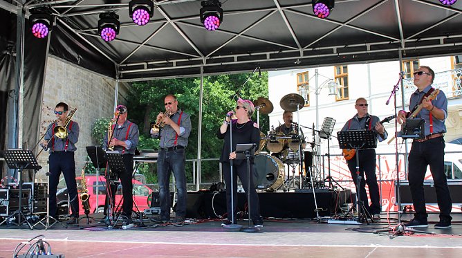 Residenzfest mit gutem Zulauf (Foto: Karl-Heinz Herrmann)