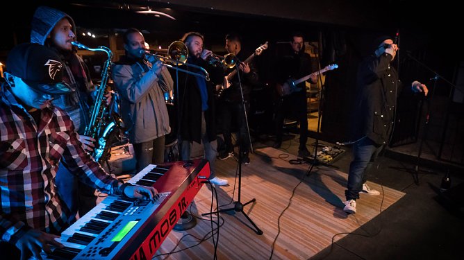 Reggea, Ska, Hip-Hop, Rock, Trova aus Mexiko (Foto: Nico Maleon)