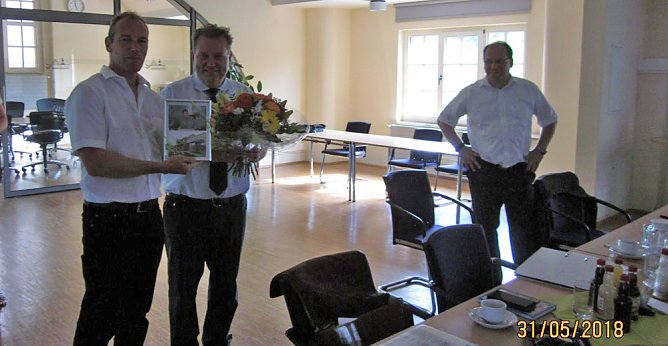 Mitglieder verabschiedet (Foto: TAZ)