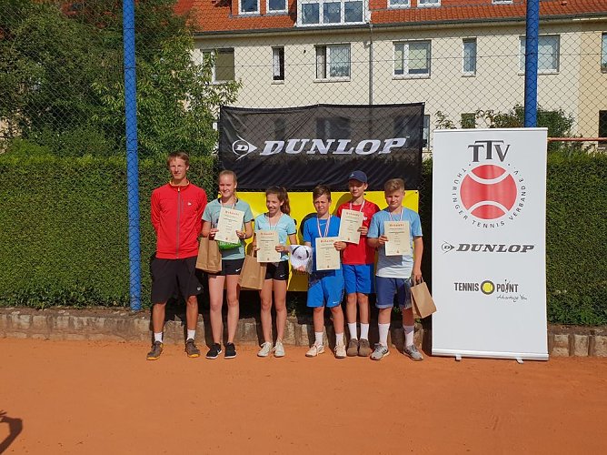 Pauline Bauer und Martens Saal Landesmeister in der U14 (Foto: Marcel Fromm)