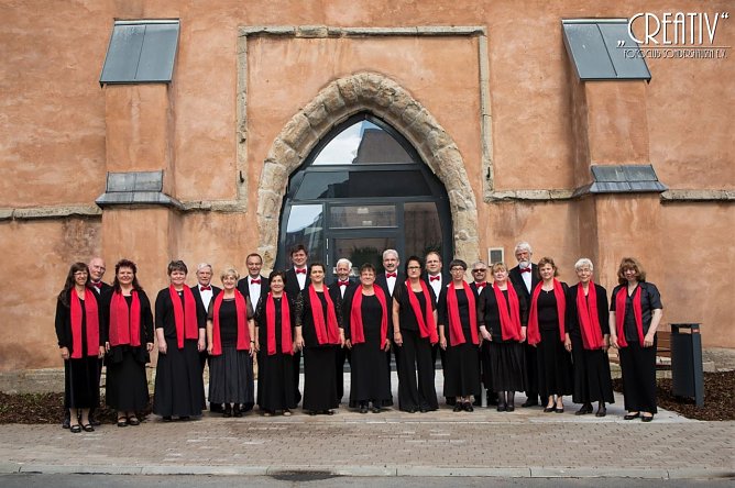50 Jahre Sondersh&auml;user Madrigalisten.. (Foto: Fotoclub Creativ)