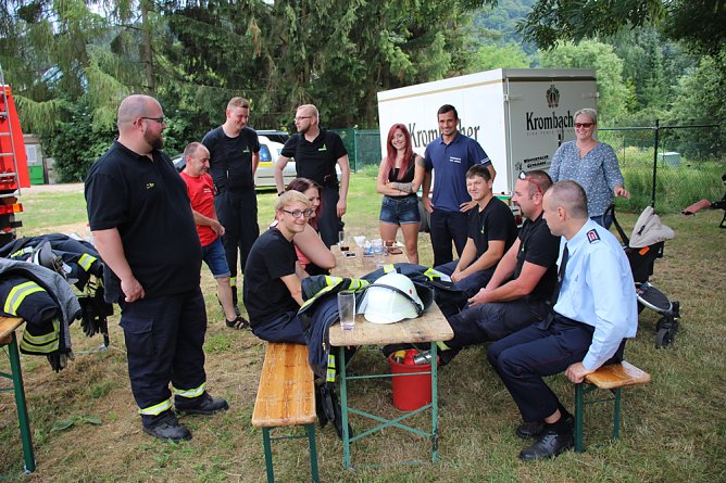 Dorffest Bebra geht weiter (Foto: Karl-Heinz Herrmann) Dorffest Bebra geht weiter (Foto: Karl-Heinz Herrmann)