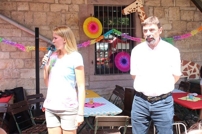 B&uuml;rgermeister d&uuml;rfen nicht nass gemacht werden (Foto: Karl-Heinz Herrmann)