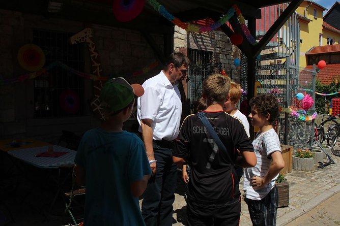 B&uuml;rgermeister d&uuml;rfen nicht nass gemacht werden (Foto: Karl-Heinz Herrmann)