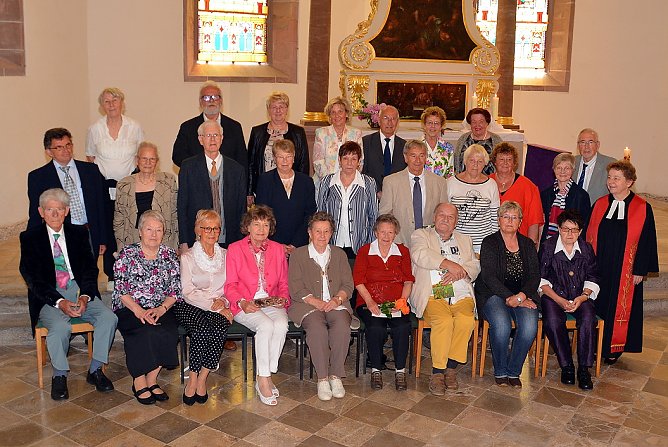 Jubelkonfirmation in der Unterkirche Bad Frankenhausen (Foto: Peter Zimmer)