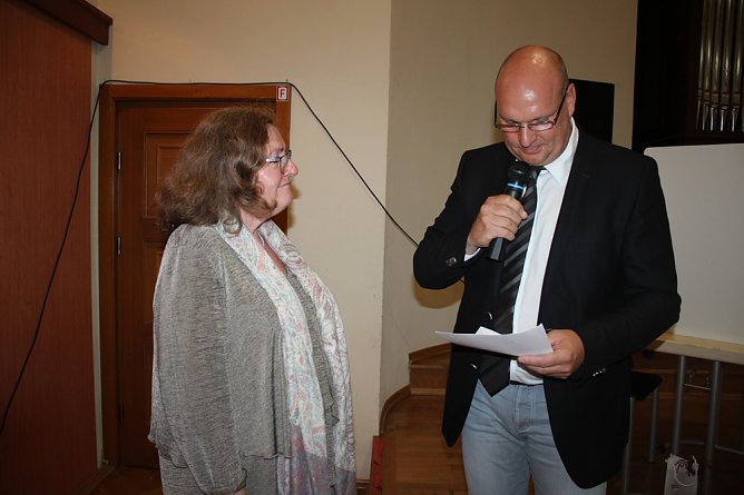 Neues Stadtratsmitglied verpflichtet (Foto: Karl-Heinz Herrmann) Neues Stadtratsmitglied verpflichtet (Foto: Karl-Heinz Herrmann)