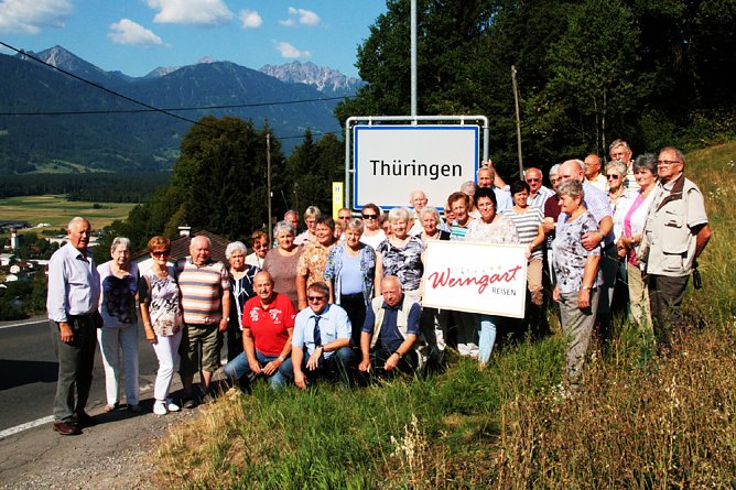 Alterskameraden der Feuerwehr auf großer Fahrt (Foto: Günter Herting) Alterskameraden der Feuerwehr auf großer Fahrt (Foto: Günter Herting)