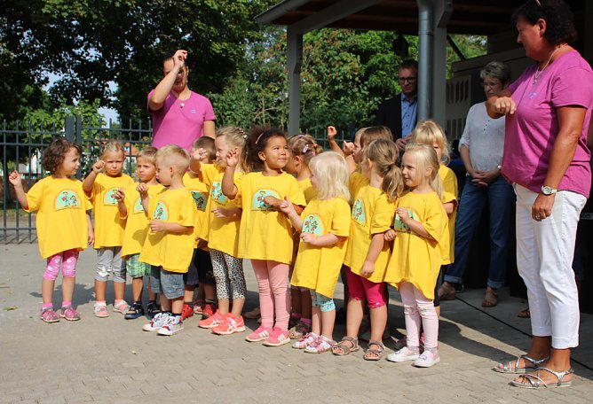 Saniertes "Haus am Kurpark" übergeben (Foto: Karl-Heinz Herrmann) Saniertes "Haus am Kurpark" übergeben (Foto: Karl-Heinz Herrmann)