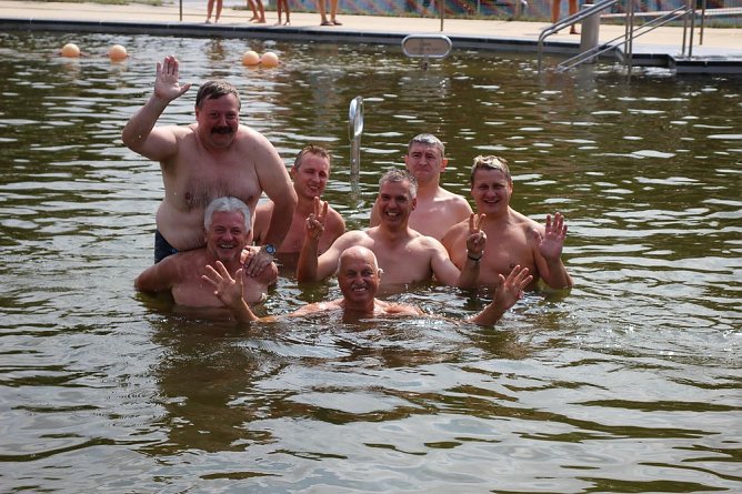 Erste Weltmeister im Brustr&uuml;ckw&auml;rtsschwimmen (Foto: Karl-Heinz Herrmann)