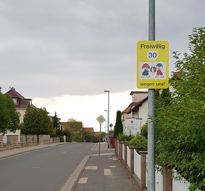 Hier wird Geschwindigkeitsbegrenzung gefordert (Foto: privat)