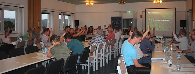 Auch beim 9. Kreissporttag wurde gewählt (Foto: Karl-Heinz Herrmann) Auch beim 9. Kreissporttag wurde gewählt (Foto: Karl-Heinz Herrmann)