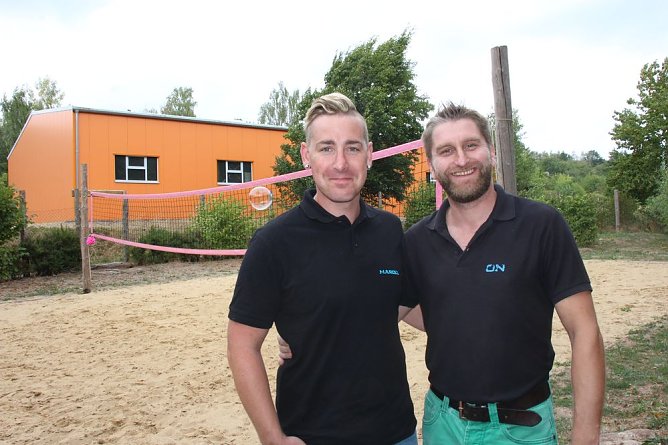 Sommerfest im Wohngebiet (Foto: Karl-Heinz Herrmann)