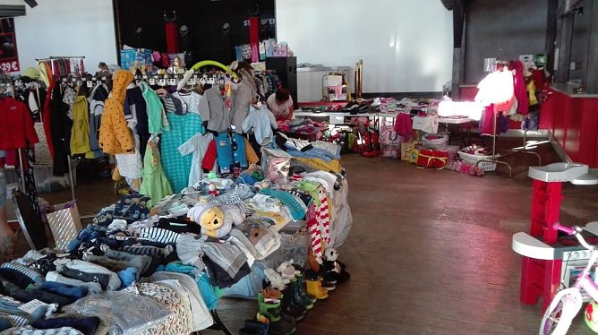 Gro&szlig;er Kindersachenbasar startet heute (Foto: Martin Ludwig)